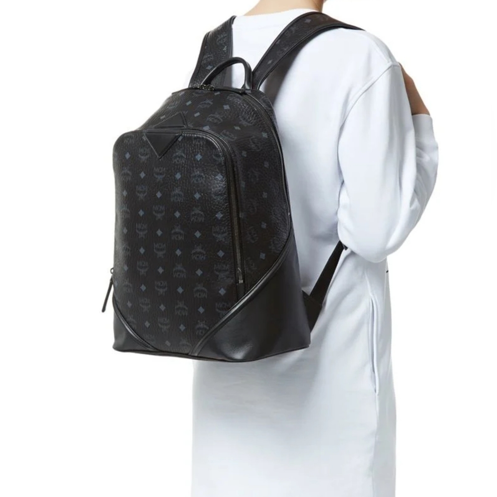MCM Duke Visetos backpack in Excellent condition